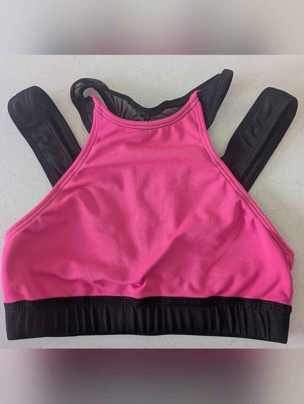 ​GK Elite Pink & Black Mesh Back Sports Bra Crop Top - Size Child Medium (CM)